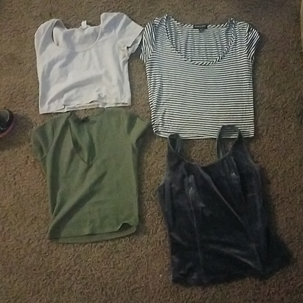 Women crop tops and cute summer shirts